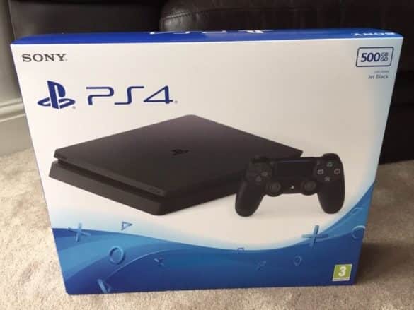 Rumor PS4 Slim 1 1