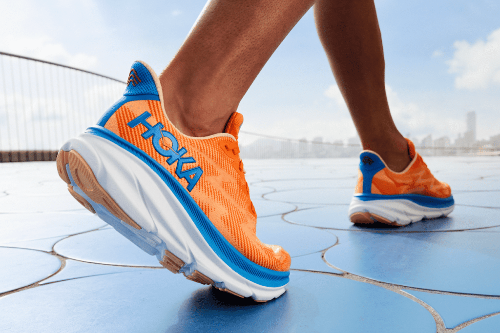 HOKA S23 Clifton 9 Lifestyle M 6 1