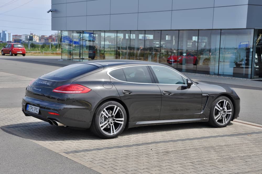 Porsche Panamera 1