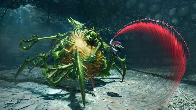 Darksiders 3 capture d’écran de Fury attaquant Sloth avec son fouet