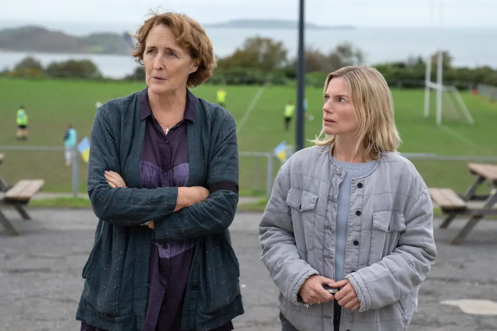 Fiona Shaw et Eva Birthistle dans Bad Sisters